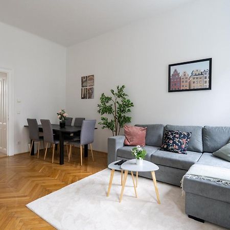 Central Two Bedroom Apartment Βιέννη Εξωτερικό φωτογραφία