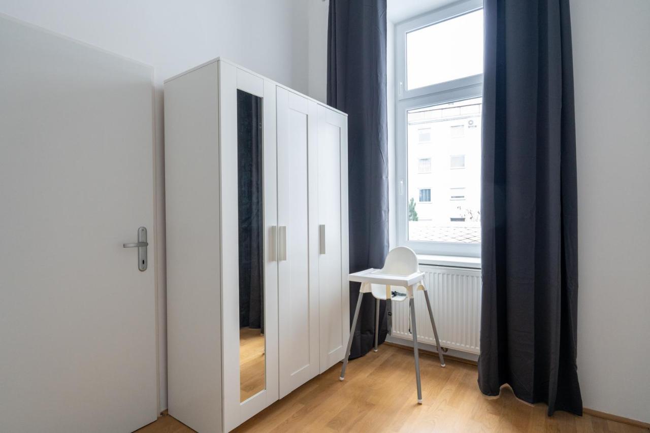 Central Two Bedroom Apartment Βιέννη Δωμάτιο φωτογραφία
